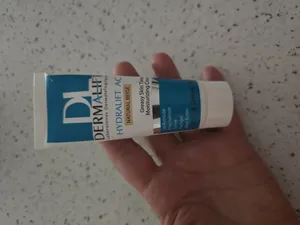 تجریه خرید کرم مرطوب کننده رنگی درمالیفت مدل HYDRALIFT AC  مناسب پوست‌های چرب حجم 40 میلی لیتر