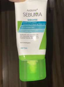 تجریه خرید کرم ژل ترمیم کننده آردن سبوما مناسب پوست های چرب حجم 40 میلی لیتر