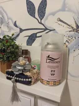 اسپری خوشبو کننده هوا لمسر مدل VIP 212 حجم 250 میلی لیتر
