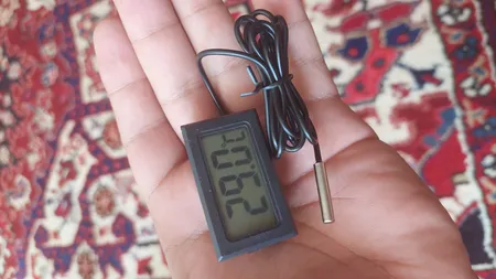 دماسنج دیجیتالی مدل TPM-10