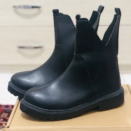 نیم بوت زنانه مدل ماترا