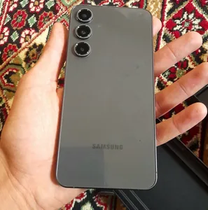 تجریه خرید گوشی موبایل سامسونگ مدل S24 FE دو سیم کارت ظرفیت 256 گیگابایت و رم 8 گیگابایت - ویتنام