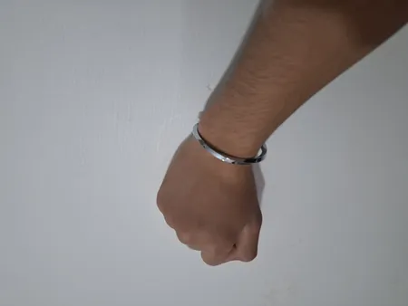 دستبند مردانه گيلواره زراوشان مدل خلخال تیتانیومی کد A0056