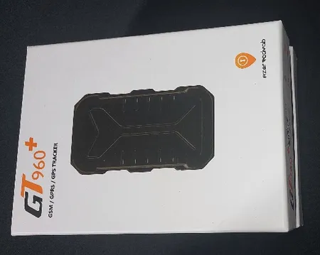 ردیاب خودرو آذر ردیاب مدل GT960