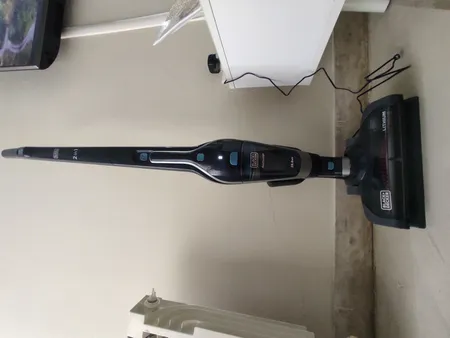 جارو شارژی بلک اند دکر مدل SVA420B