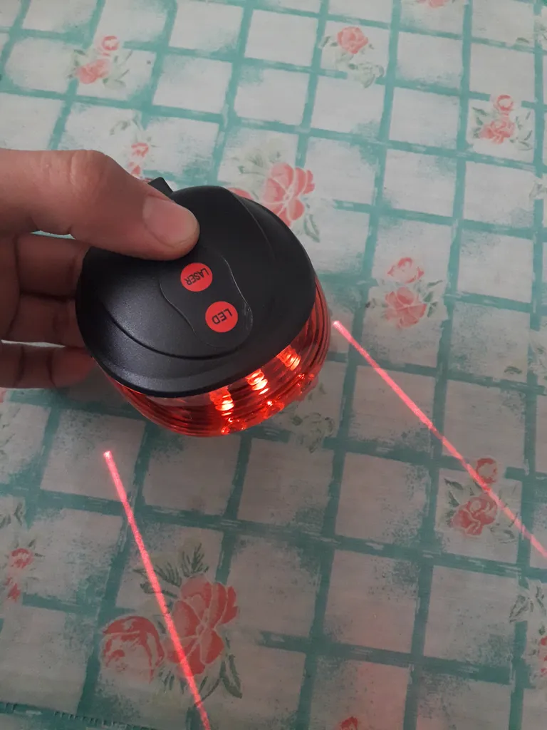 چراغ دوچرخه هارمن مدل Bic-20