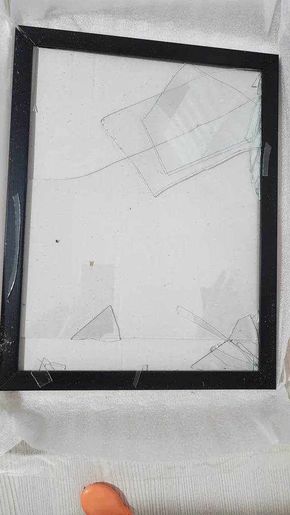 قاب عکس مدل 215 سایز 30×40 سانتی متر