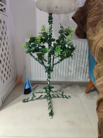 گل مصنوعی مدل ریسه برگ کد 398 طول 7/5 متر