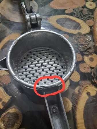 آب انار گیر دستی مدل گوریلا کد YP-N-026