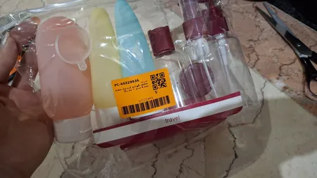 محفظه نگهداری کرم مدل سفری بسته 8 عددی