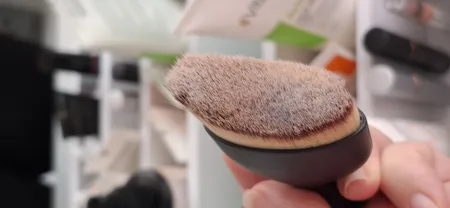 برس آرایشی مدل B55