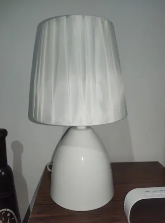 آباژور رومیزی مدل ژینا