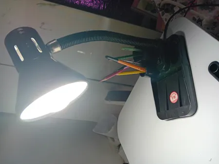 چراغ مطالعه بوستانچی مدل DL-105