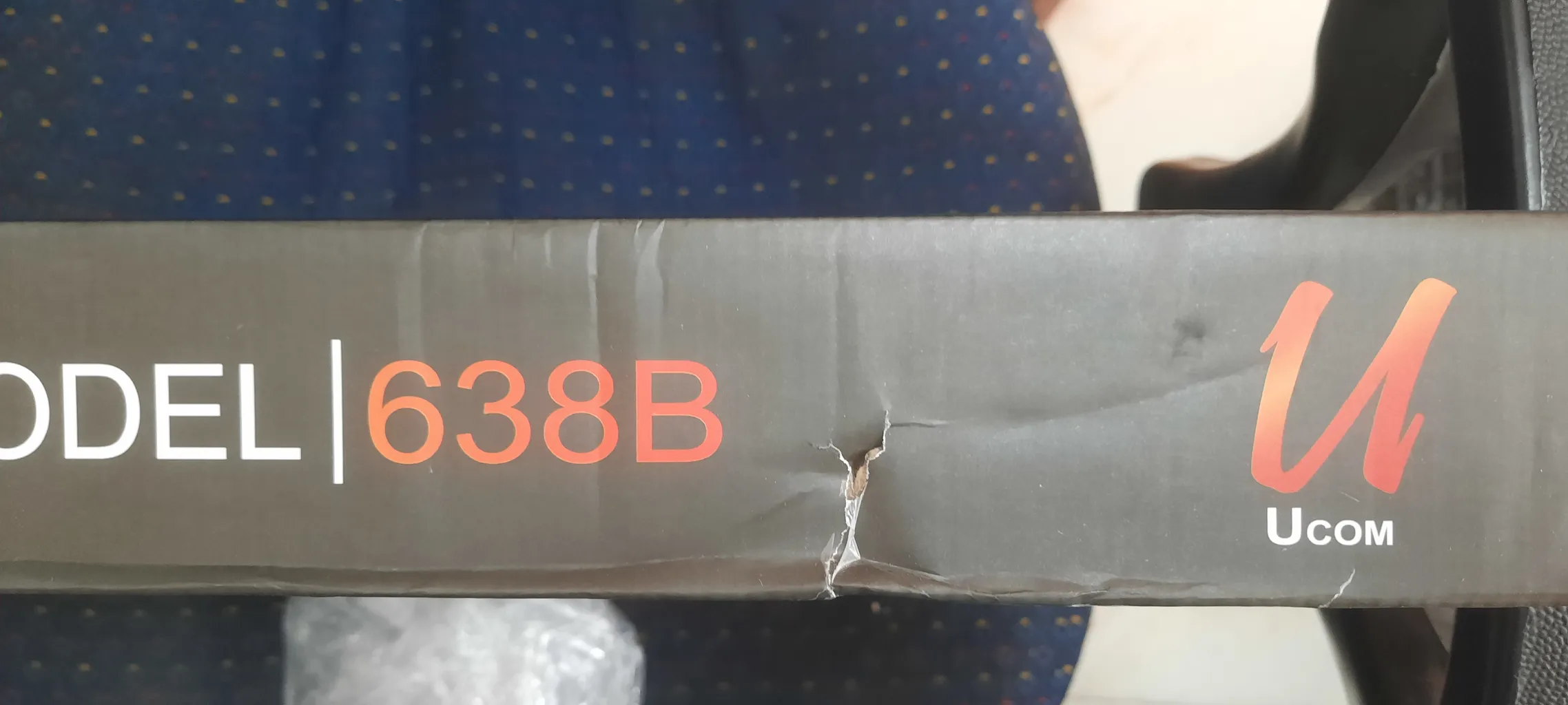 پایه خنک کننده  لپ تاپ یوکام مدل تنظیم ارتفاع 638B