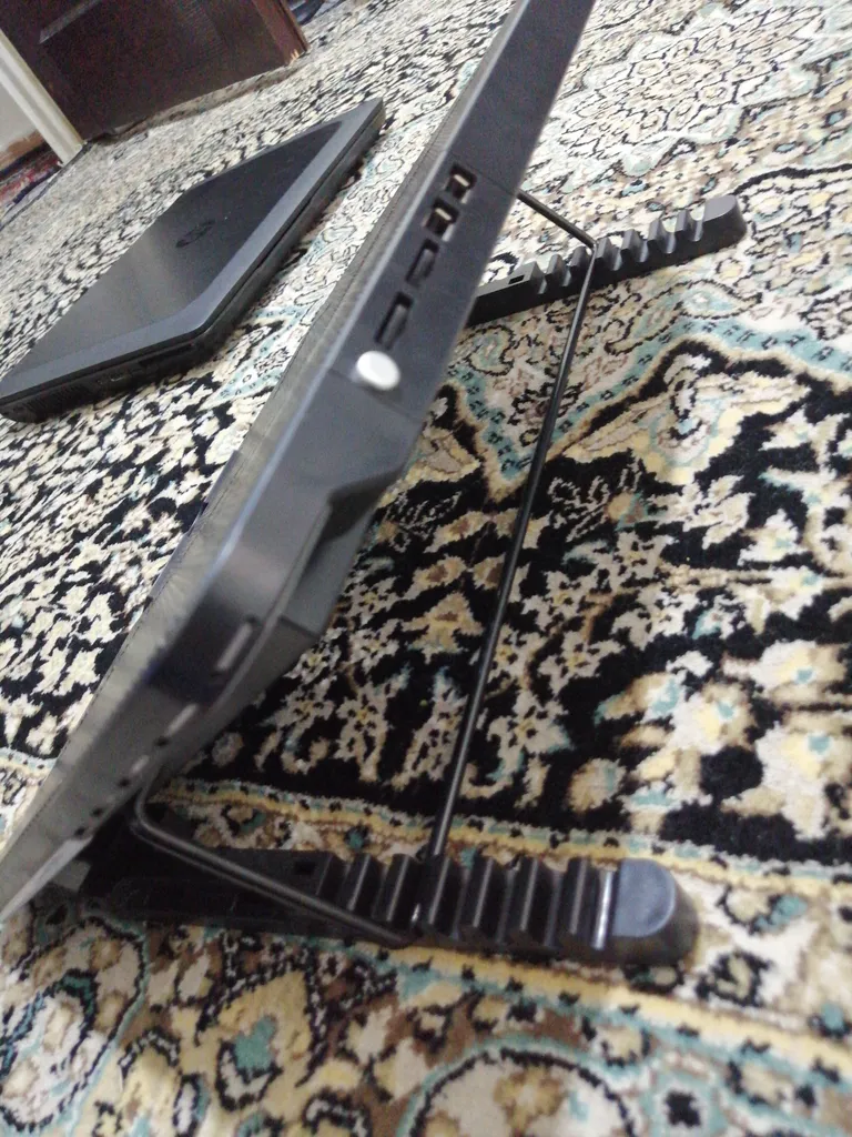 پایه خنک کننده لپ تاپ هترون مدل HCP131 پایه خنک کننده لپ تاپ هترون مدل HCP131