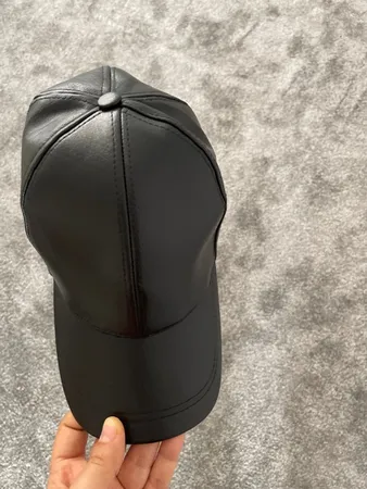 کلاه کپ مدل چرم