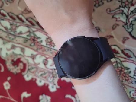 ساعت هوشمند 40 میلی‌متری سامسونگ مدل Galaxy Watch4 با بند سیلیکونی