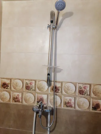 ست شیرالات شیرآلات بهداشتی و ساختمانی توفیق مدل قجری مجموعه 6 عددی