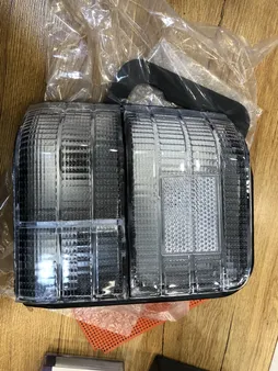 چراغ خطر خودرو طرح برفی کد safa HBB مناسب برای پراید هاچ بک بسته دو عددی