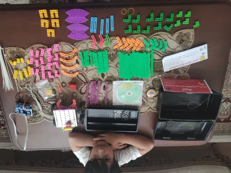 کیت آموزشی رباتیک سان مدل نابغه شو