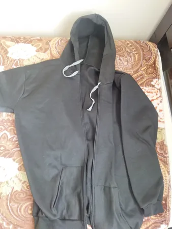 سویشرت مردانه مدل R رنگ مشکی