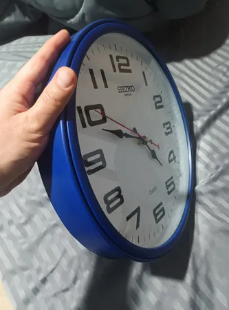 ساعت دیواری سیکو مدل وستار