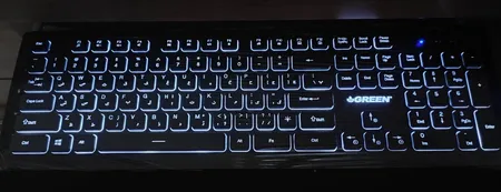 کیبورد گرین مدل GK304، سوییچ ممبران، Full Size، نورپردازی تک رنگ