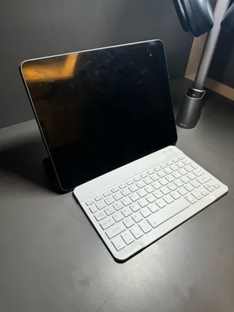 مینی کیبورد بلوتوثی مدل BT300