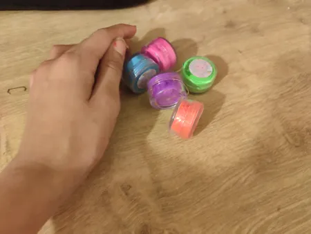 پودر رنگ اسلایم تپلی مدل Black Light بسته 6 عددی