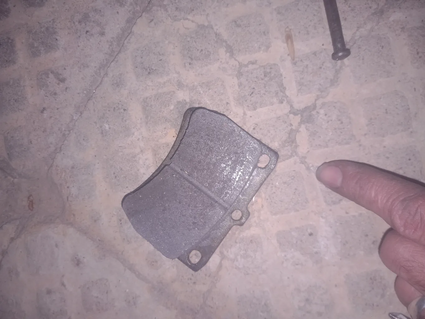 لنت ترمز جلو آرتامیس مدل A-T107 مناسب برای پراید