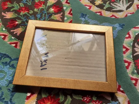 قاب عکس میثاق مدل1318 سایز 13×18 سانتی متر