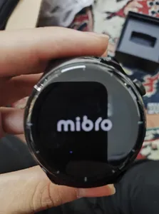 تجریه خرید ساعت هوشمند میبرو مدل Lite 3 Pro بند چرمی، ضد آب، صفحه نمایش AMOLED، روشنایی 1000 نیتی، دارای قابلیت صفحه همیشه روشن، سنسور اکسیژن خون، سنسور ضربان قلب