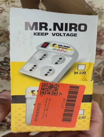 محافظ ولتاژ مستر نیرو مدل چهار خانه کد 043