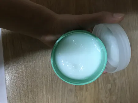 کرم آبرسان کامان سری واتربمب مدل VITAMIN C حجم 200 میلی‌لیتر