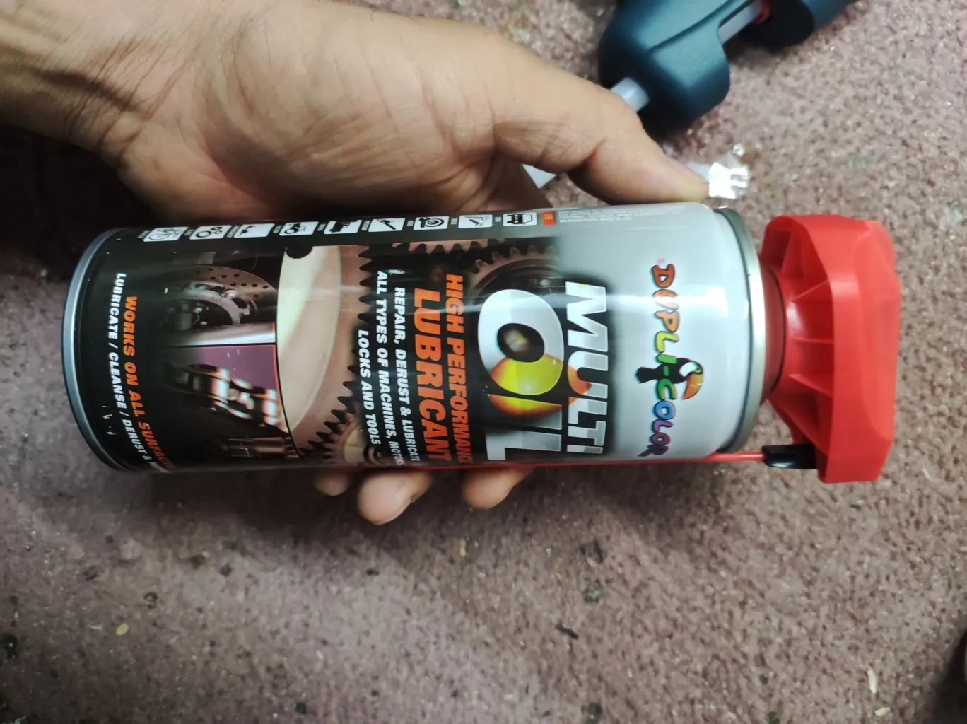 اسپری روان کننده و زنگ بر دوپلی کالر مدل سوسماریSaurian حجم 400 میلی لیتر