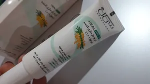 تجریه خرید کرم ترمیم کننده سی گل مدل میموزا 10 درصد مناسب انواع پوست حجم 30 میلی لیتر