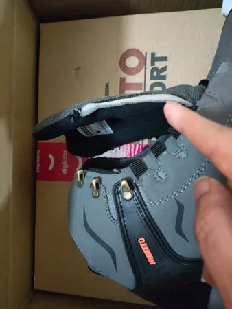 کفش طبیعت گردی سارزی مدل U.M.T.O_S.a.g.h_t.o.s