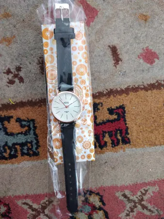 ساعت مچی عقربه ای زنانه آبی یو مدل P4-63