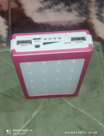 پاوربانک خورشیدی مدل Move ظرفیت 10000 میلی آمپر ساعت