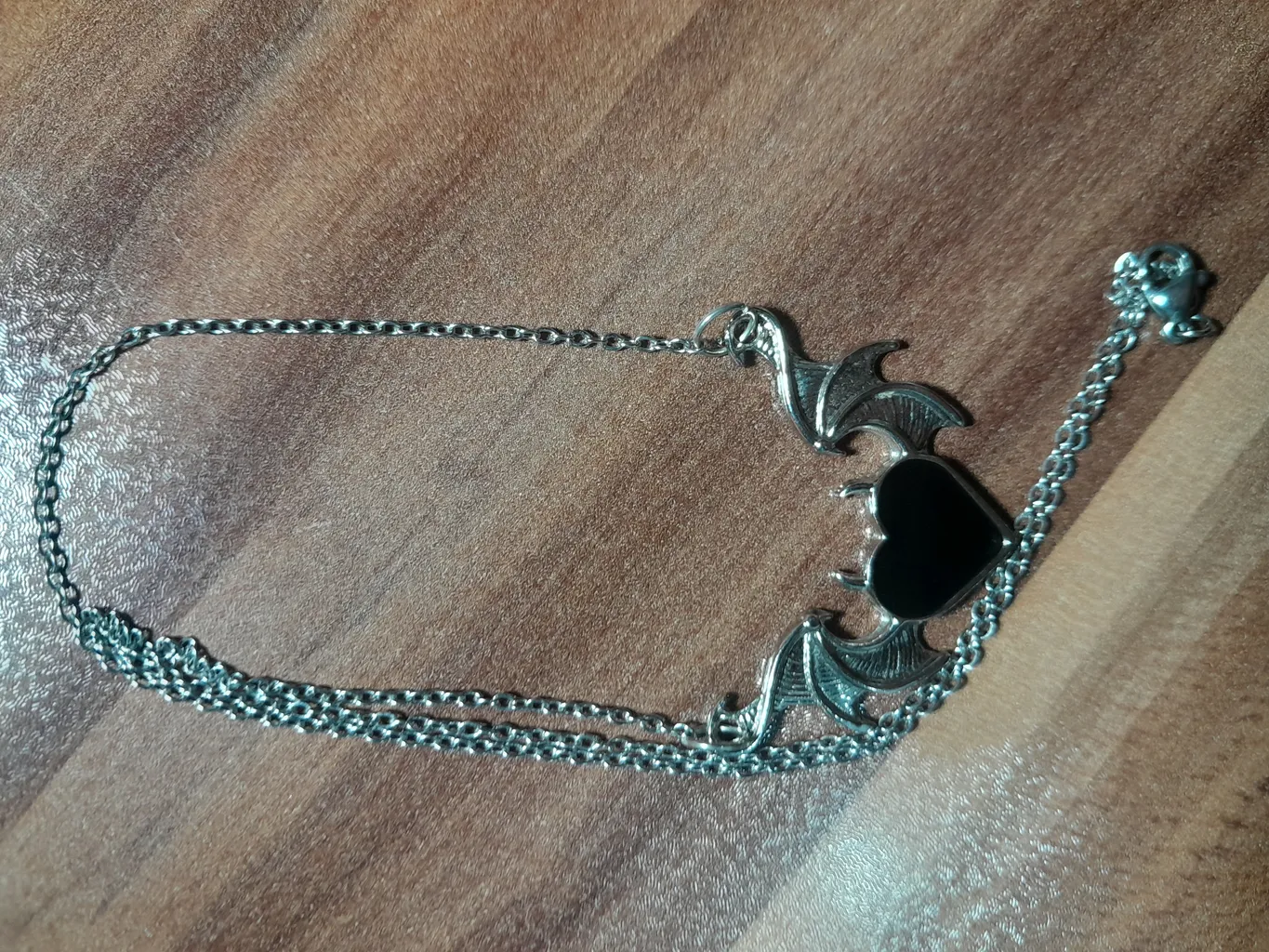 گردنبند مدل قلب بال دار خاص کد 219746