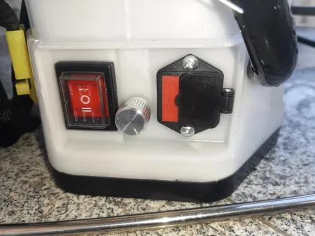 سمپاش شارژی و دستی رینو پاور مدل RP 416H گنجایش 16 لیتر