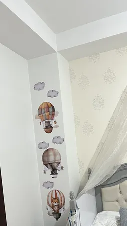 استیکر دیواری کودک راتیانا مدل animals in ballon مجموعه 8 عددی