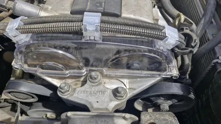 قاب تسمه تایم مدل شفاف مناسب برای سمند ef7