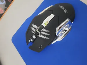 تجریه خرید ماوس بی سیم مخصوص بازی زویا مدل MMR4