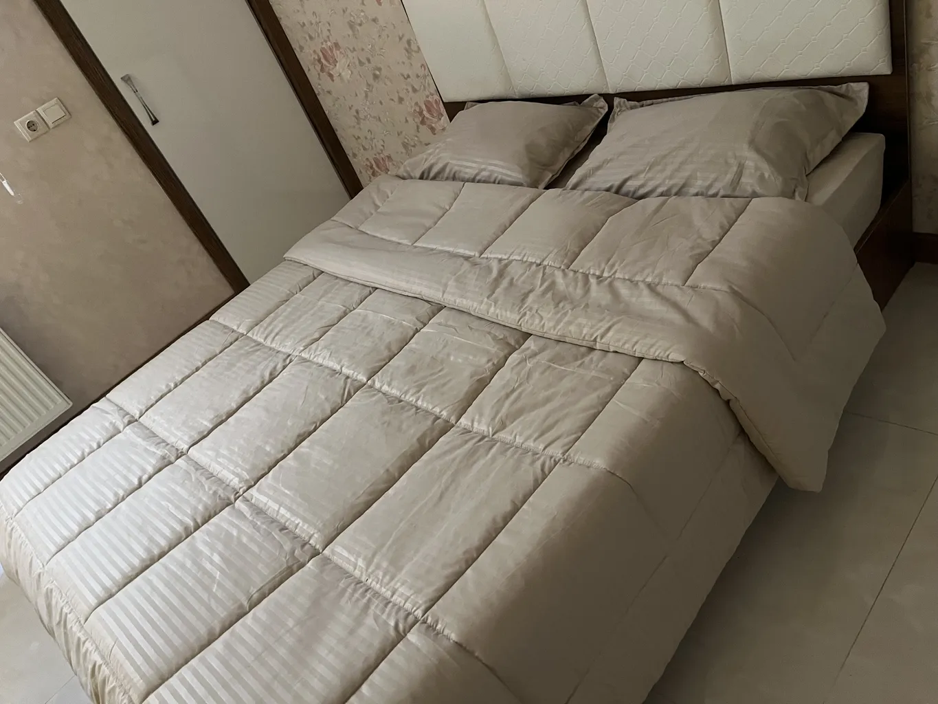 سرویس روتختی مدل هتلی کد 160 دو نفره چهار تکه