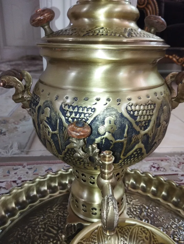 سرویس سماور ذغالی 20 پارچه برنجی مدل سیاه قلم