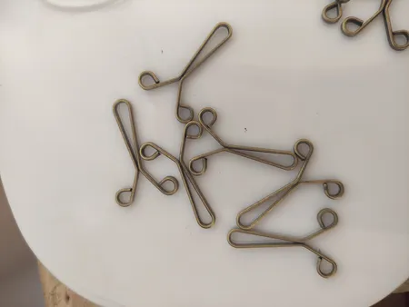 گیره روسری کد 102 بسته 6 عددی