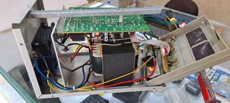 منبع تغذیه الکتریکی داژانگ مدل PS-305D