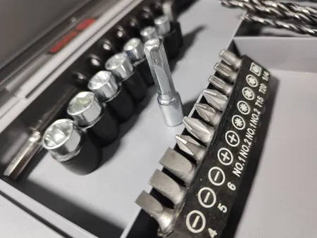 دریل پیچ گوشتی شارژی ادون مدل AD-18BL