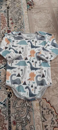 ست بادی آستین بلند و شلوار نوزادی مدل دایناسور